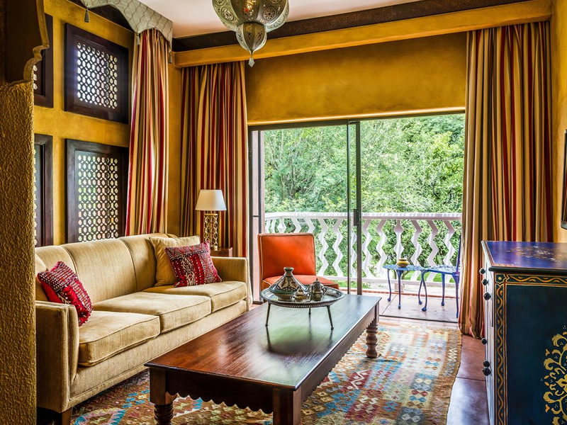 住宿-東非-	Avani Victoria Falls Resort