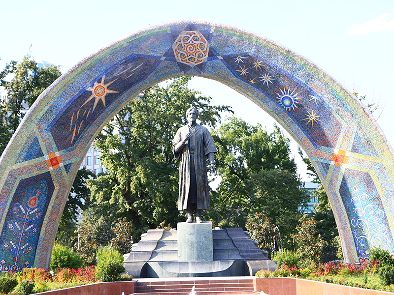 行程-塔吉克-魯達基公園