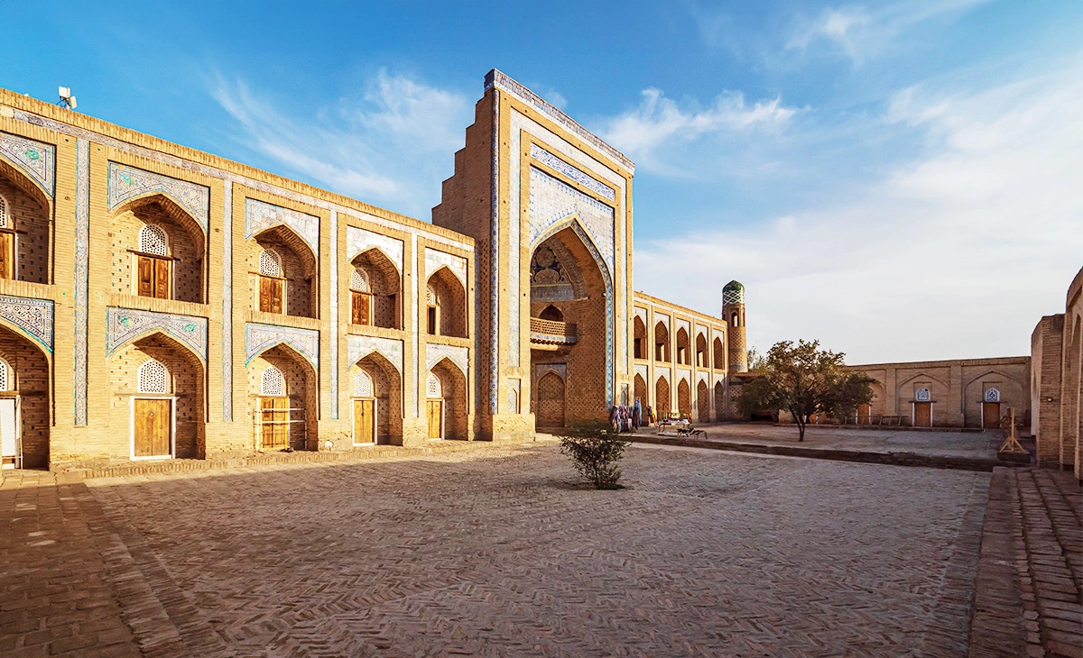 行程-烏茲別克、土庫曼2國精選12天-《穆罕默德拉肯汗神學院》Mohammad Rakhim Khan Madrasah