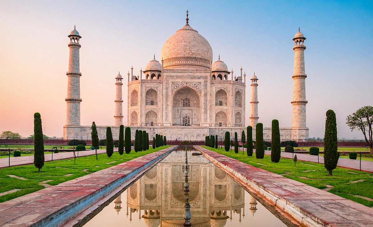 行程-印度喜馬拉雅山、金三角、不丹2國17天-泰姬瑪哈陵Taj Mahal