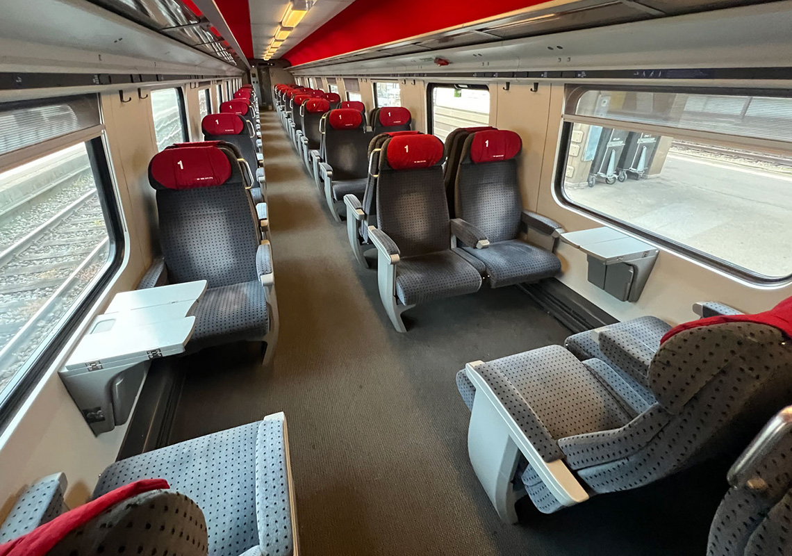 特色-瑞士頭等艙火車-瑞士國鐵