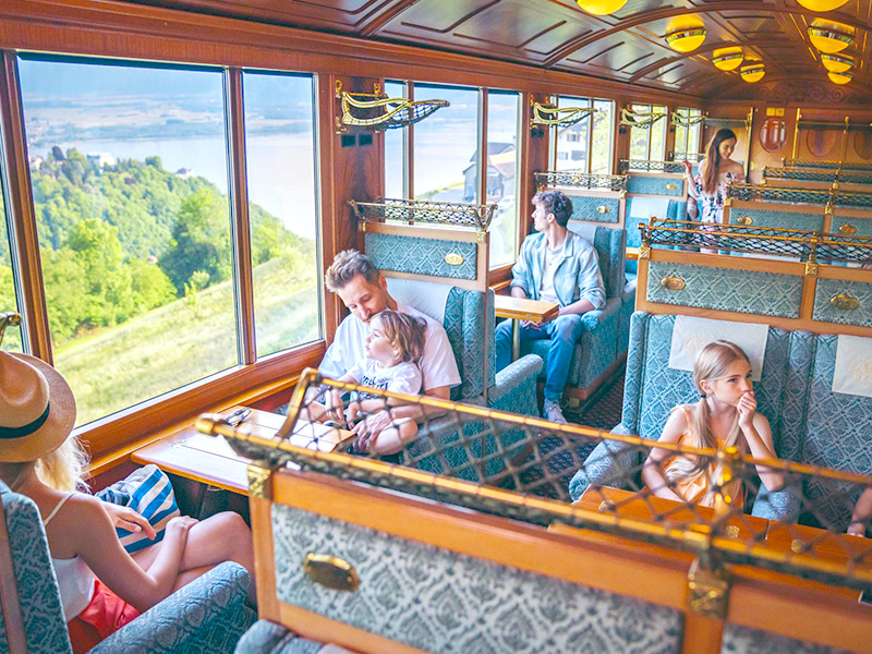 行程-瑞士頭等艙火車-古董號