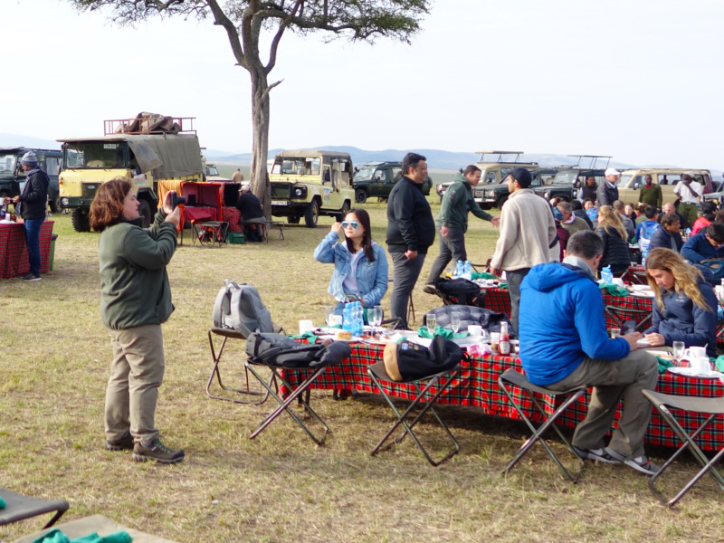 景點-肯亞-草原香檳早餐