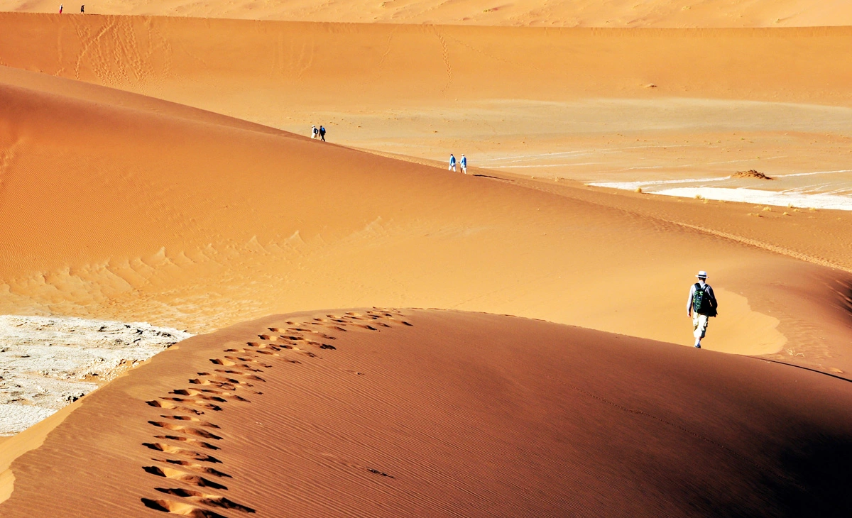 行程-納米比亞文化瑰寶經典豪華16天-《索蘇斯維雷》Sossusvlei